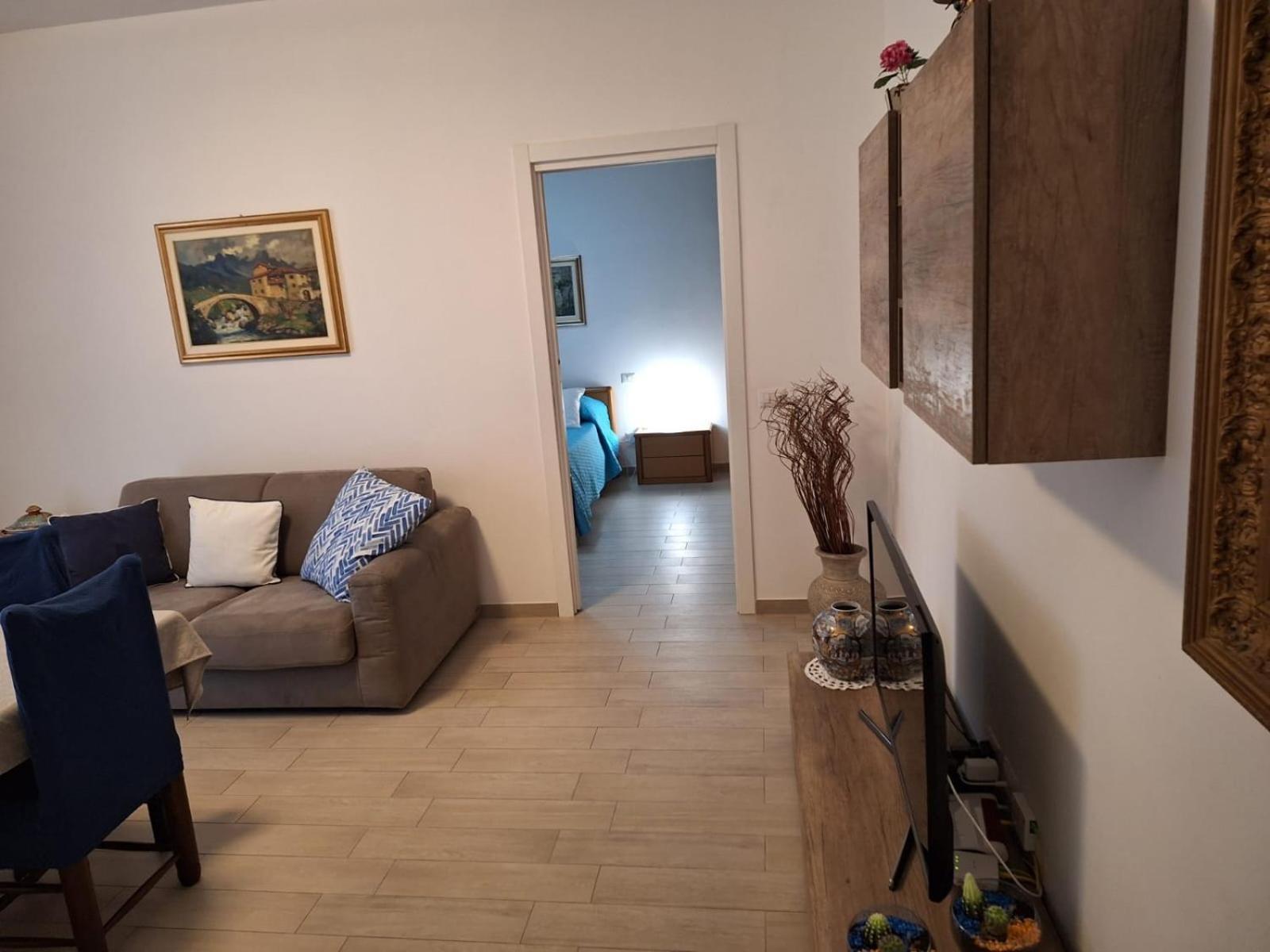 Bnb Milano Dipinta Di Blu Esterno foto